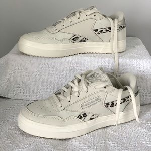Women’s Leopard print Reebok Classics